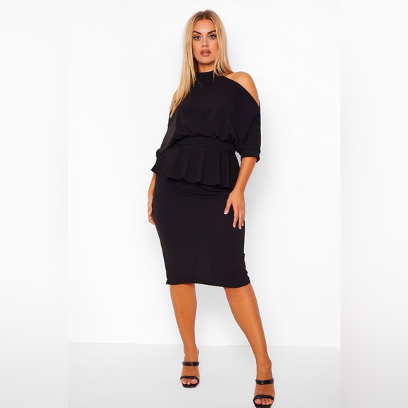 NWT Boohoo Peplum Dress Black Size 20 - Picture 1 of 6